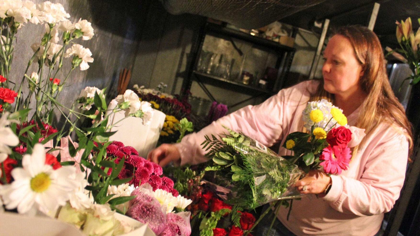 Retailers prep for surge for another holiday season